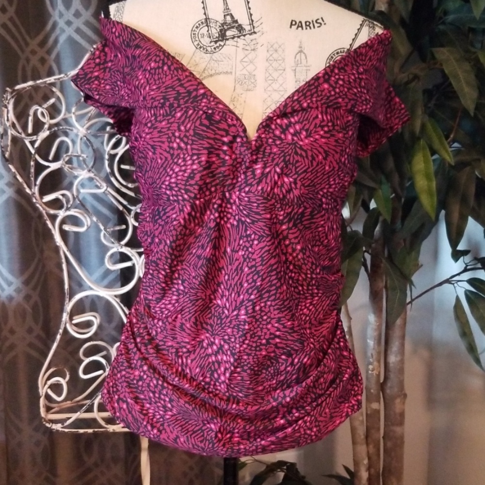 🌞Swim Top🌞 - Picture 2 of 5